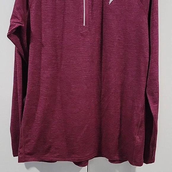 Old Navy Active Go-Dry Quarter Zip Performance Top - Picture 3 of 10